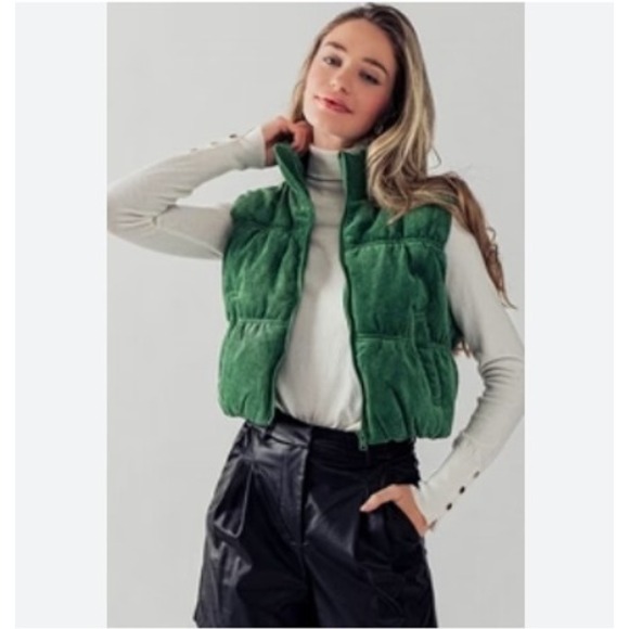 Love Tree Green Corduroy Puffer Vest Women's Size Large Cropped Zip Up - Picture 4 of 12